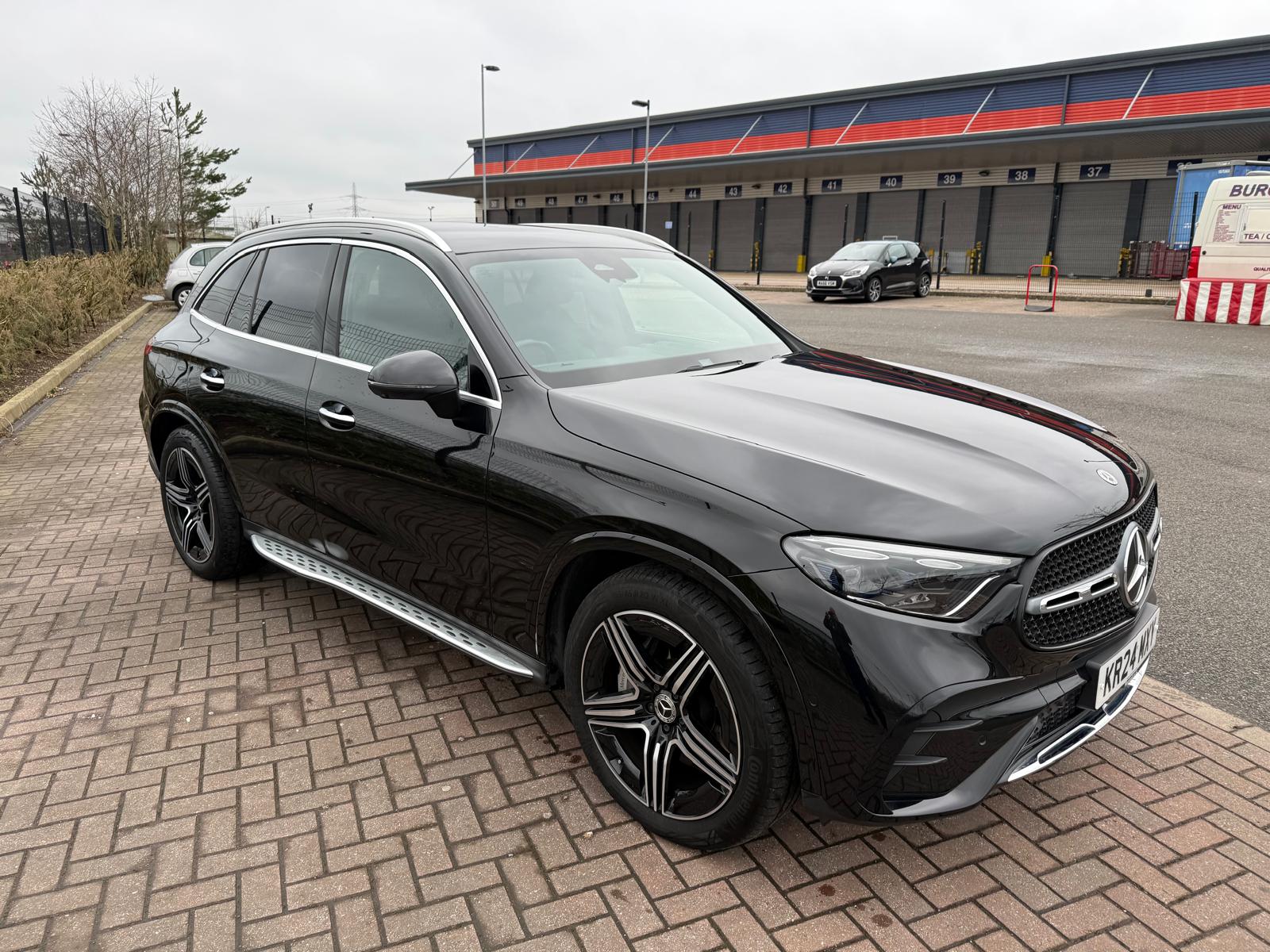 2024 MERCEDES GLC 23,500 MILES DIESEL AUTOMATIC SUV 38,995 VIEW DETAILS... photo
